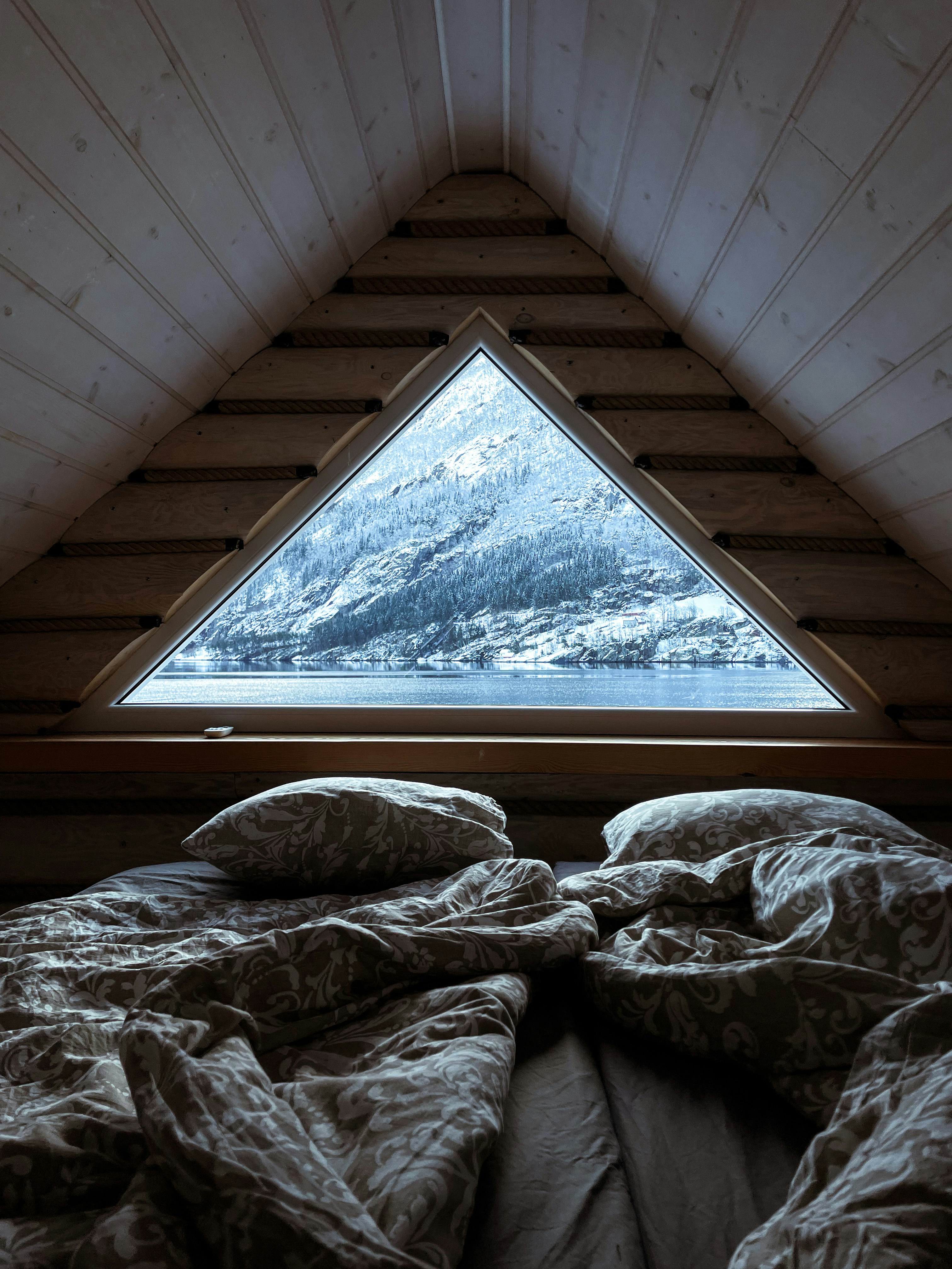 Featured image for “Home-Reset: Besser schlafen im Winter – Der Schlafzimmer-Check”