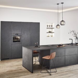 Nobilia StoneArt Designküche mit Halbinsel Schiefer